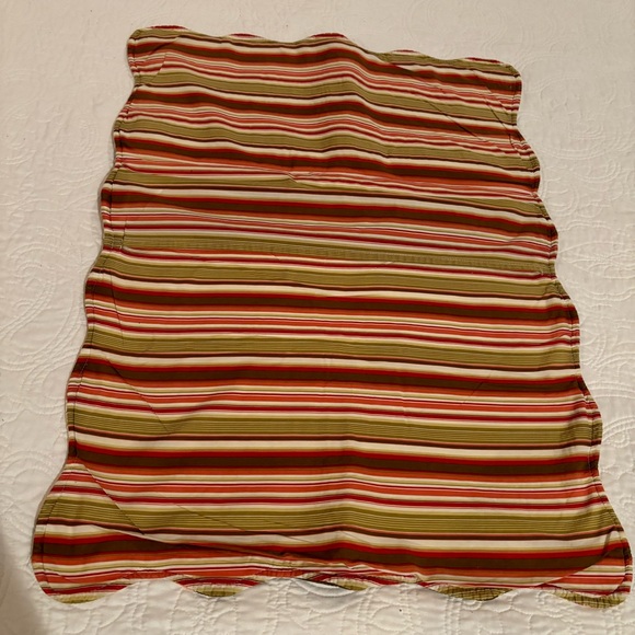 Nobility pair 20X26 Quilted Reversible Pillow Shams Brown Floral Striped back - Picture 2 of 13